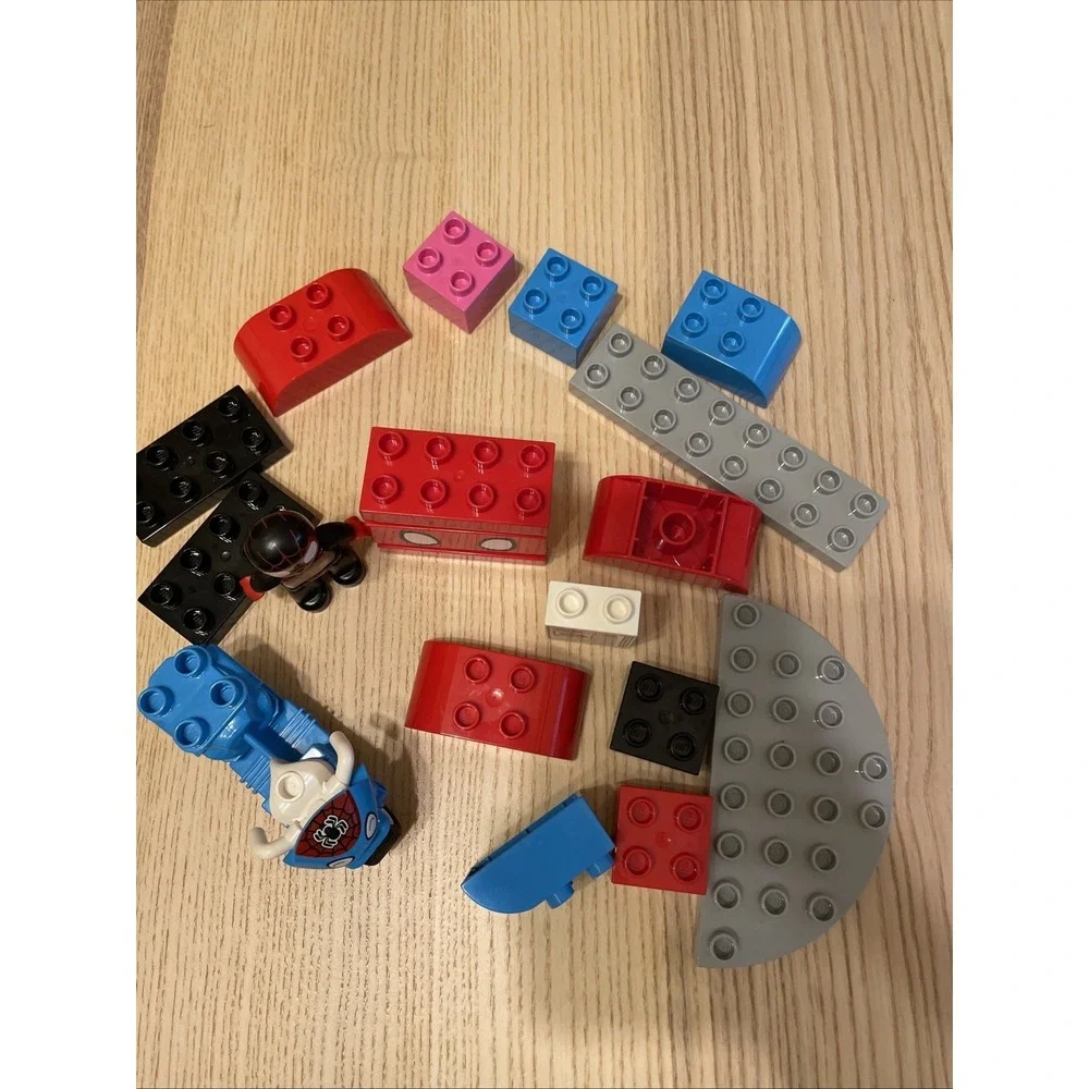 LEGO DUPLO Marvel Partial Set 19 Pc Miles Morales Figure Spider-Man Bike